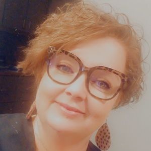 Meet your Posher, Kerri